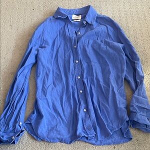 Universal Thread Button Down